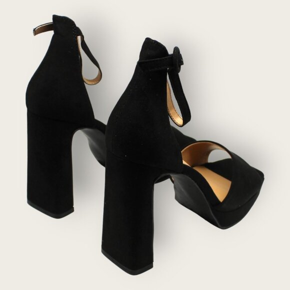 New With Box Black Block Heels - Picture 6 of 8
